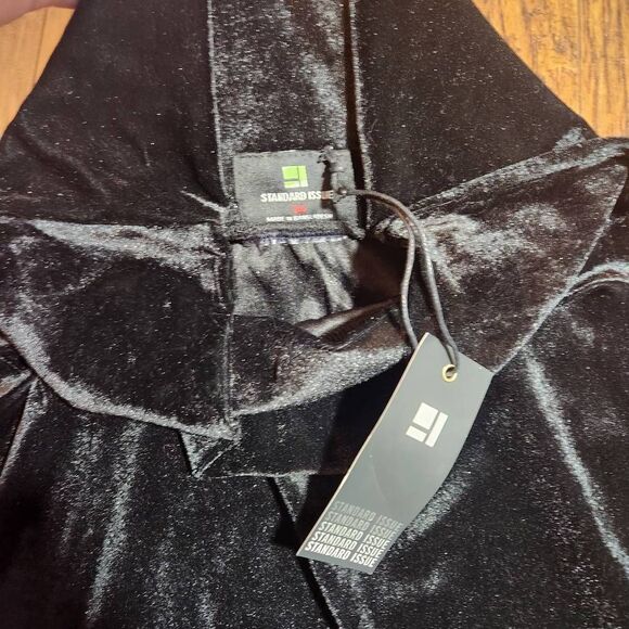 Standard Issue velvet skirt - Picture 2 of 6